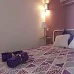Sensations בית הארחה לאגוּ‏ש
