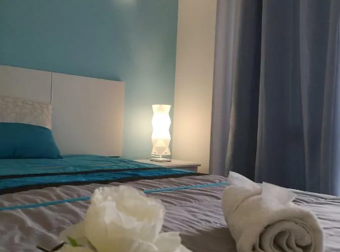 ゲストハウス Sensations 4*